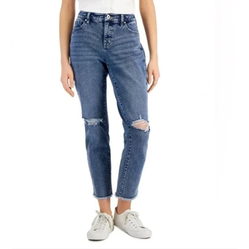 Style&Co Curvy Girlfriend Distressed Cut Off Jeans 16